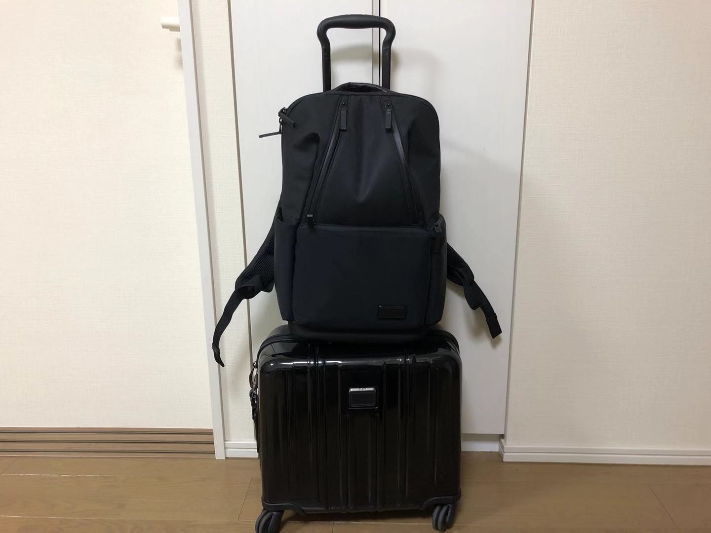 1、2泊程度の国内出張にオススメ！TUMIのバックパックとスーツケースの組み合わせ | 雑記ブログ
